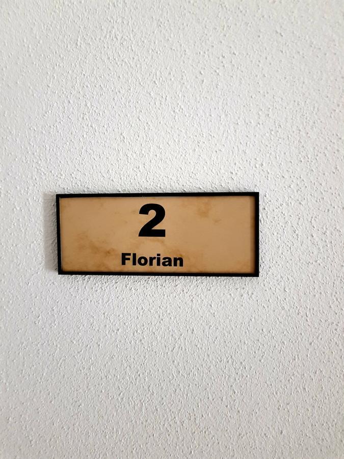 Pension Am Treiser Kiosk Buitenkant foto